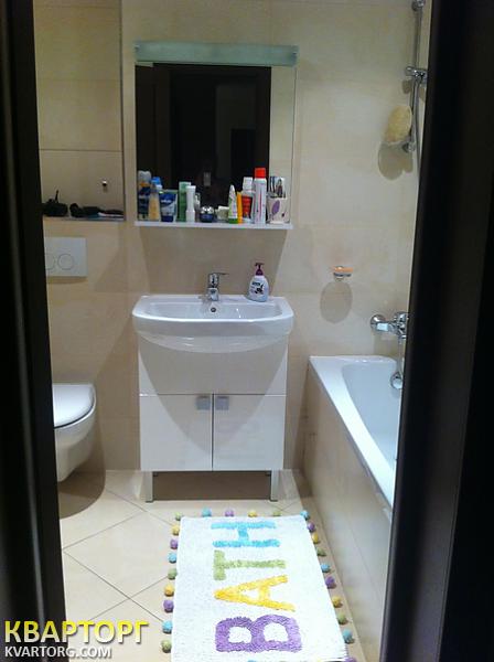 Rent out 3-room apartment. Киев, Героев Сталинграда пр — photo 7