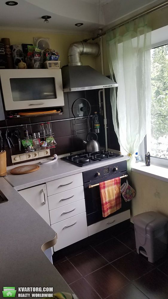 Sell 2-room apartment. Киев, Ромена Роллана — photo 1