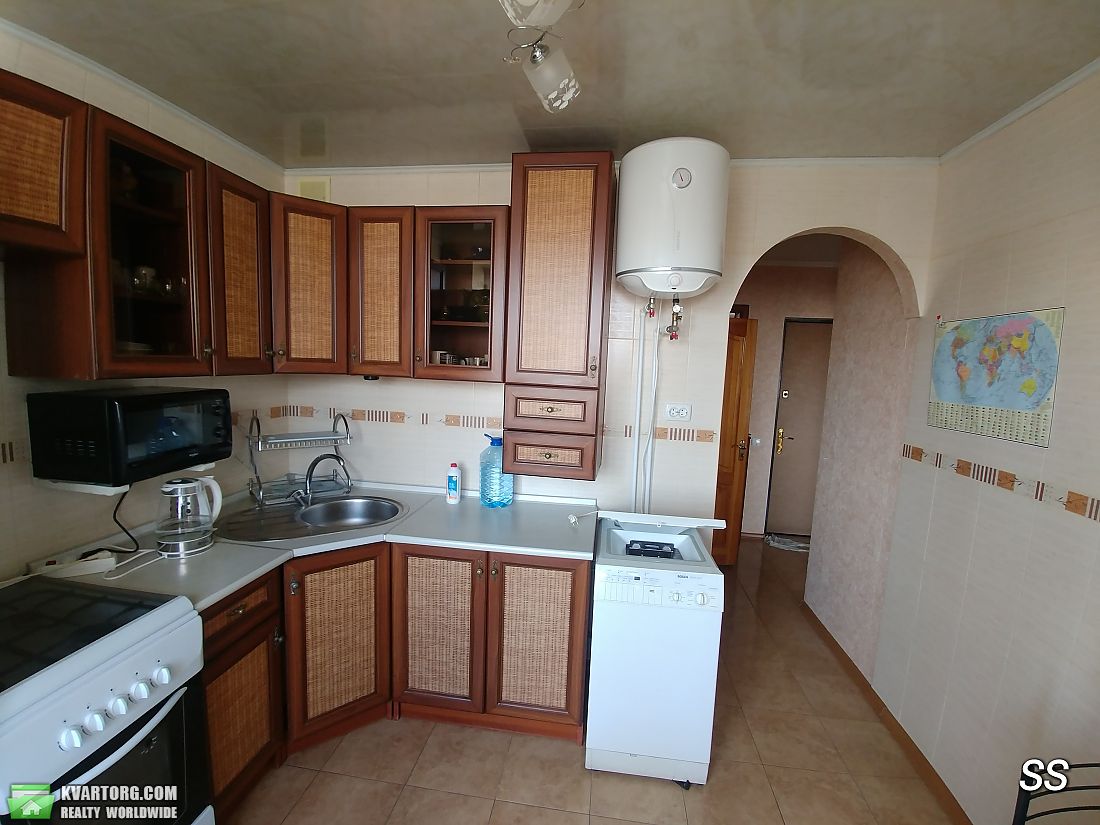 Rent out 1-room apartment. Киев,  Героев Сталинграда пр — photo 2