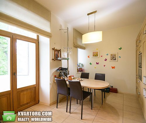 Sell 3-room apartment. Киев, Лаврская — photo 1