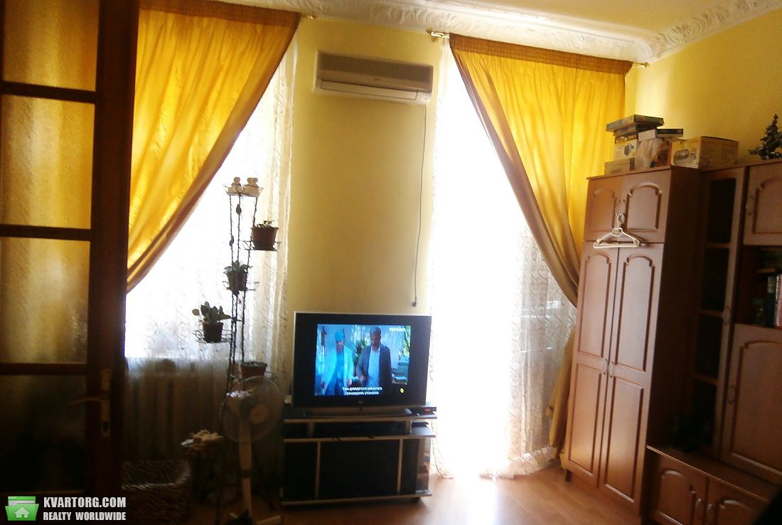 Sell 3-room apartment. Одесса, Базарная — photo 1