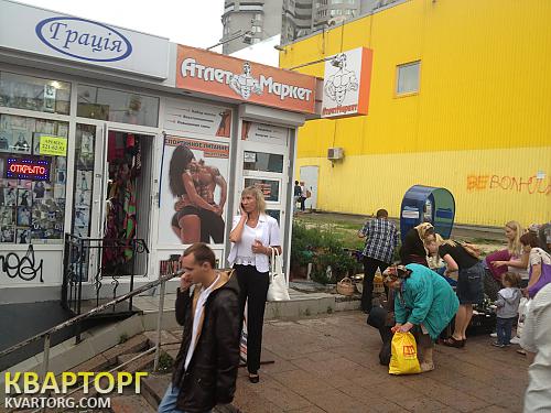 Rent out shop. Киев, м. Позняки — photo 1