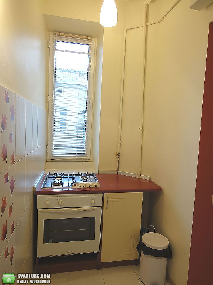 Rent out 2-room apartment. Одесса, Базарная — photo 9