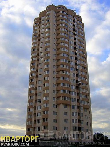 Sell 3-room apartment. Киев,  Урловская — photo 1