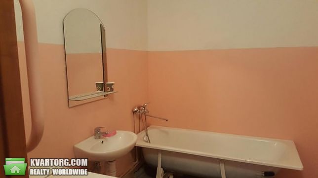 Rent out 2-room apartment. Киев,  Трутенко — photo 6
