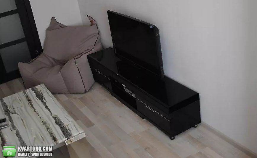 Sell 1-room apartment. Киев,  Соломенская — photo 4