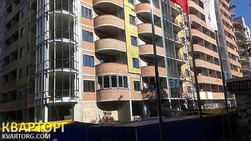 Sell 2-room apartment. Киев,  Драгомирова — photo 4
