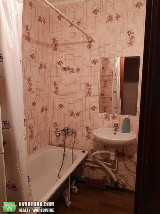 Rent out 1-room apartment. Киев,  Здолбуновская — photo 4