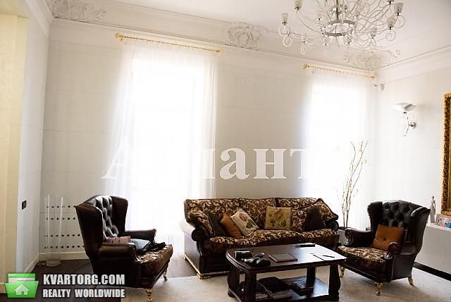 Sell 4-room apartment. Одесса, Соборная площадь — photo 1