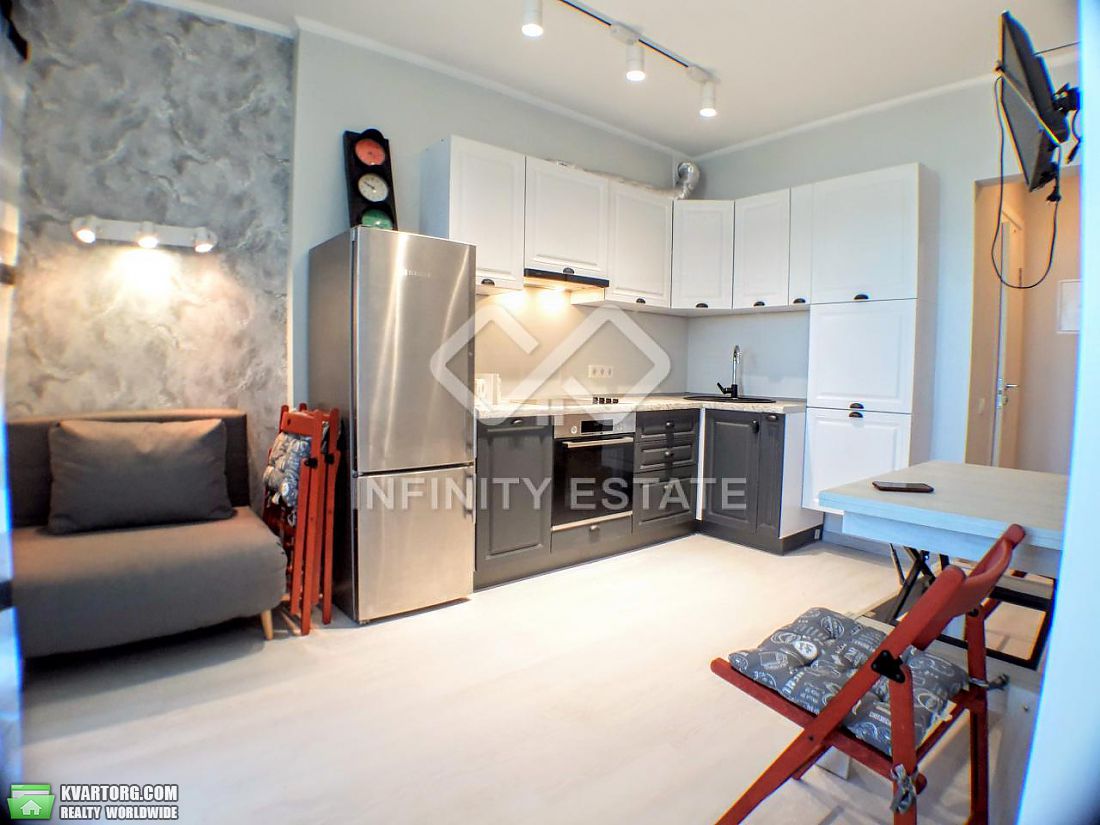 Sell 1-room apartment. Киев, Каховская — photo 4
