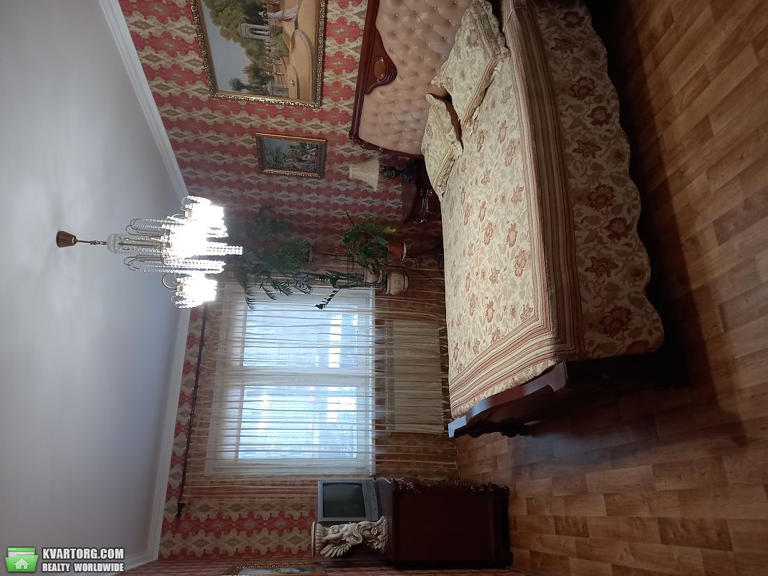 Rent out 3-room apartment. Киев, Урловская — photo 3