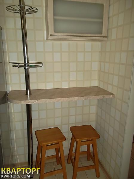 Rent out 1-room apartment. Киев, Лесной пр — photo 2