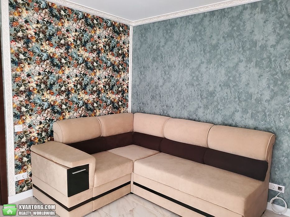 Sell 2-room apartment. Киев,  Ломоносова — photo 1