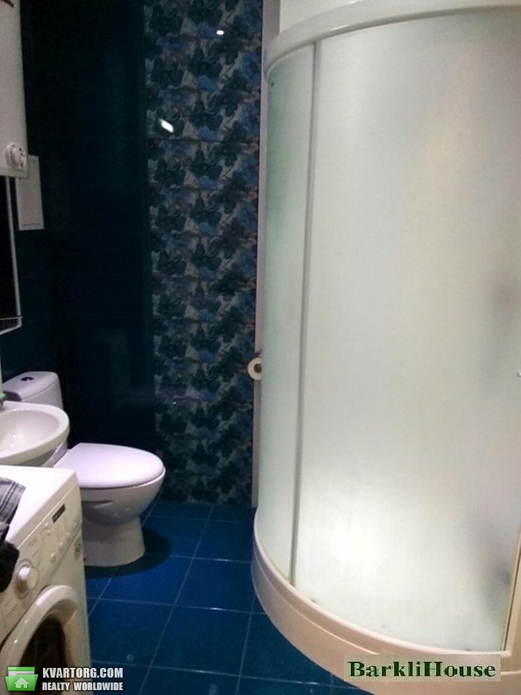 Rent out 2-room apartment. Киев,  Полтавская — photo 7