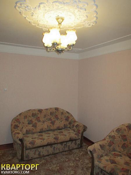 Rent out 1-room apartment. Киев,  Декабристов — photo 2