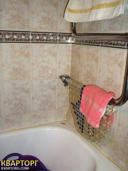 Sell 2-room apartment. Киев, Воссоединения пр — photo 7