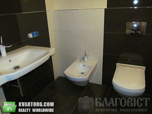 Sell 3-room apartment. Киев, Курская — photo 9