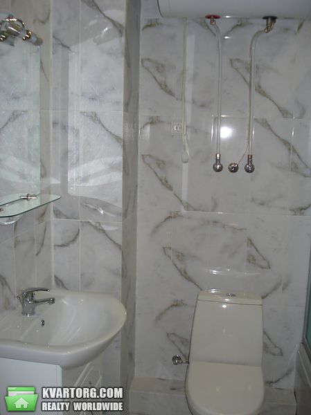 Sell 2-room apartment. Киев, Черновола — photo 4