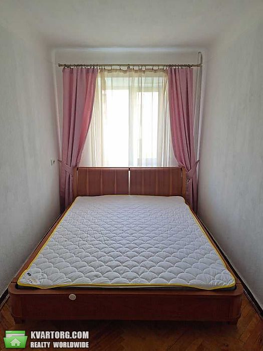 Rent out 2-room apartment. Киев, Телиги — photo 7