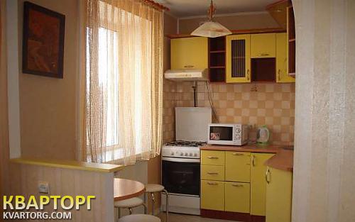 Rent out 3-room apartment. Киев, Щорса — photo 2
