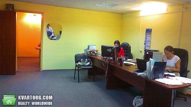 Rent out office. Киев,  Овручская — photo 1