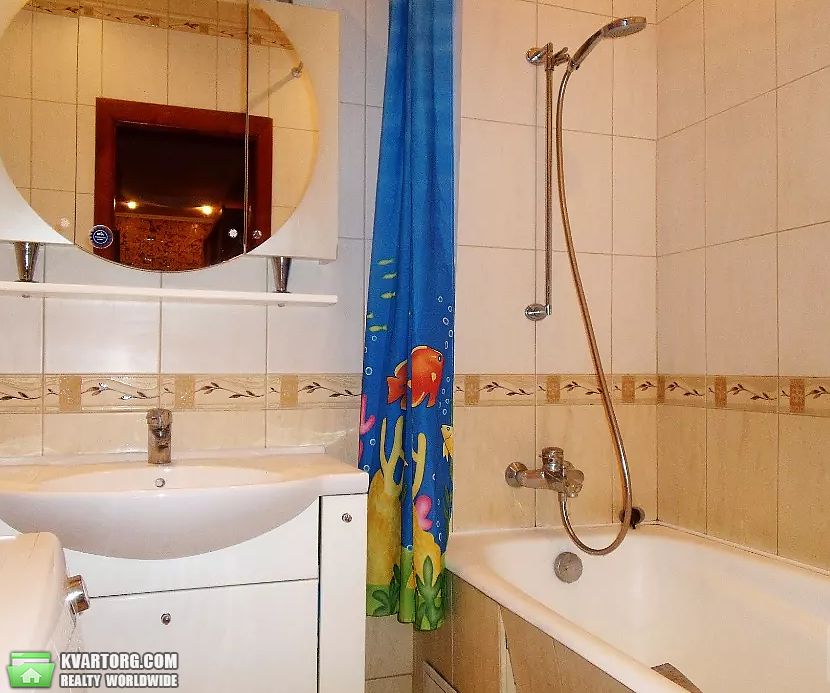Rent out 2-room apartment. Киев, проспект Леся Курбаса — photo 2
