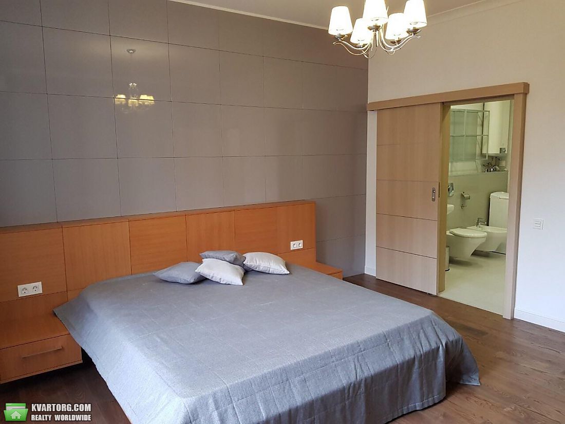 Rent out 4-room apartment. Киев,  Златоустовская — photo 5