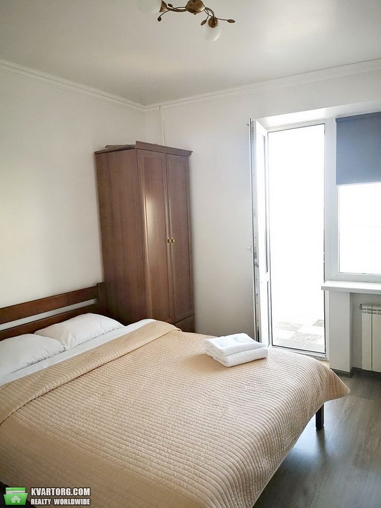 Sell 3-room apartment. Киев,  Шелковичная — photo 5