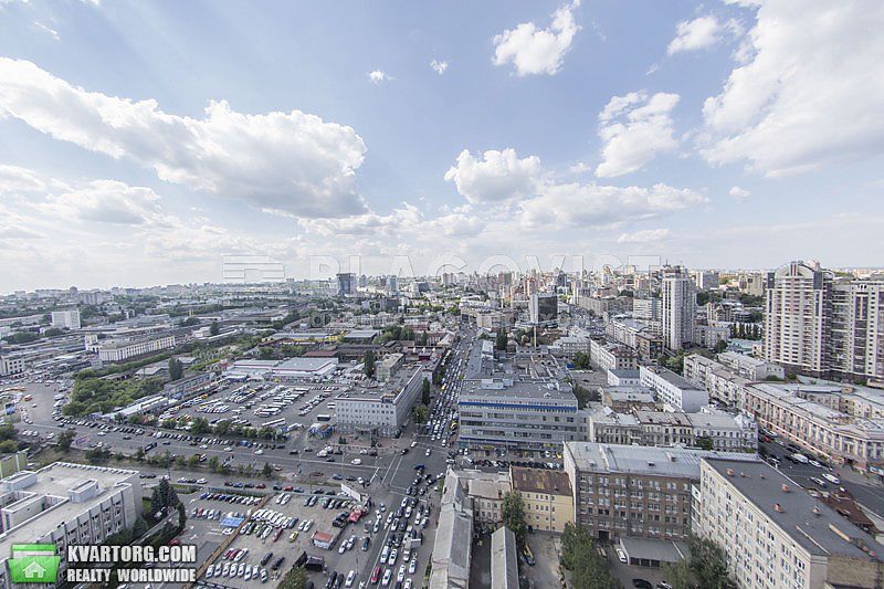 Rent out 2-room apartment. Киев,  Жилянская — photo 7