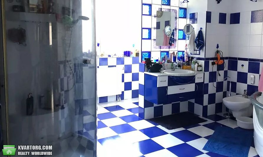 Rent out 3-room apartment. Киев,  Антоновича — photo 7