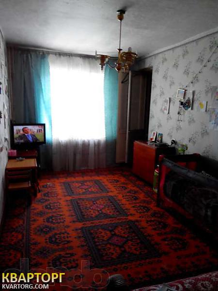 Sell 3-room apartment. Днепропетровск, Набережная победы — photo 1