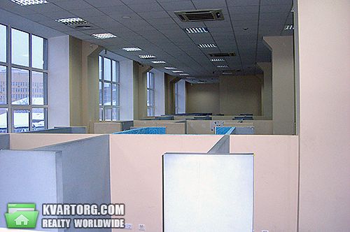Rent out office. Киев, Сурикова — photo 1