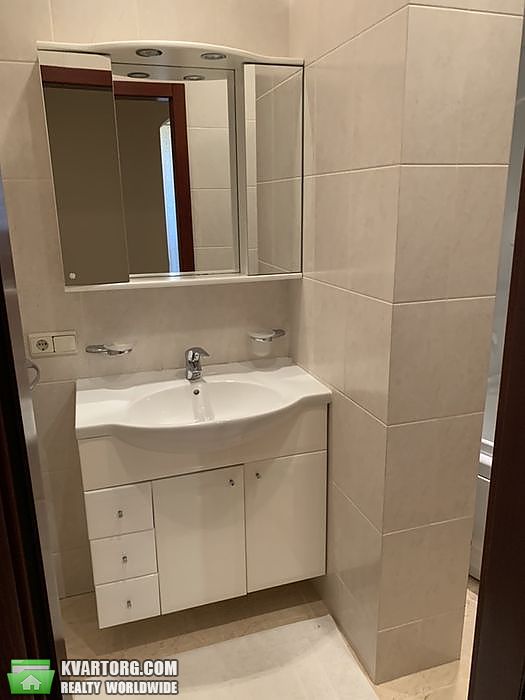 Sell 3-room apartment. Киев,  Старонаводницкая — photo 9