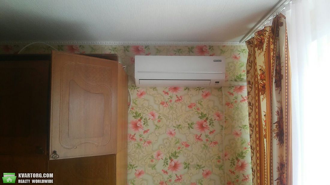 Rent out 1-room apartment. Киев,  Святославская — photo 3