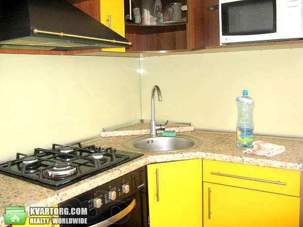 Sell 2-room apartment. Днепропетровск,  Мира пр — photo 1