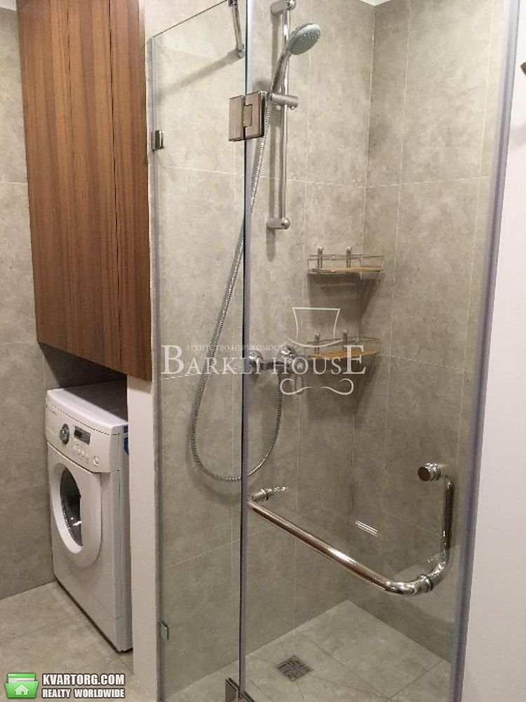 Rent out 4-room apartment. Киев,  Курбаса — photo 8