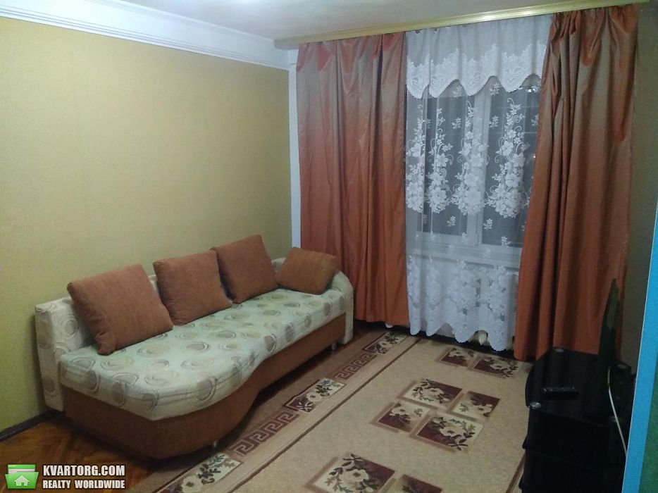 Rent out 1-room apartment. Киев,  Милютенко — photo 1
