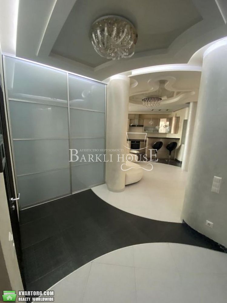 Rent out 3-room apartment. Киев,  Голосеевская — photo 10