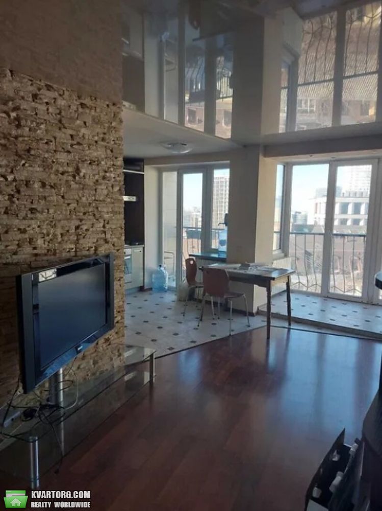 Rent out 1-room apartment. Киев, Омельяновича-Павленко — photo 1