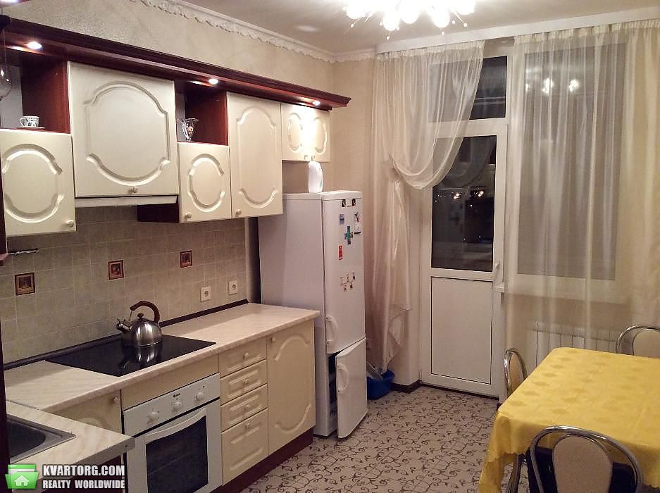 Rent out 1-room apartment. Киев,  Чавдар — photo 3