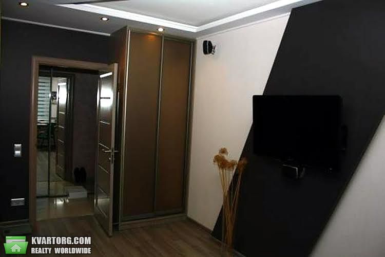 Sell 4-room apartment. Киев,  Тростянецкая — photo 2