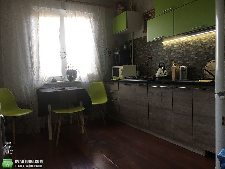 Sell 3-room apartment. Киев, Каштановая — photo 1