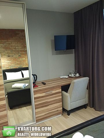 Rent out 1-room apartment. Киев, Демевская — photo 3