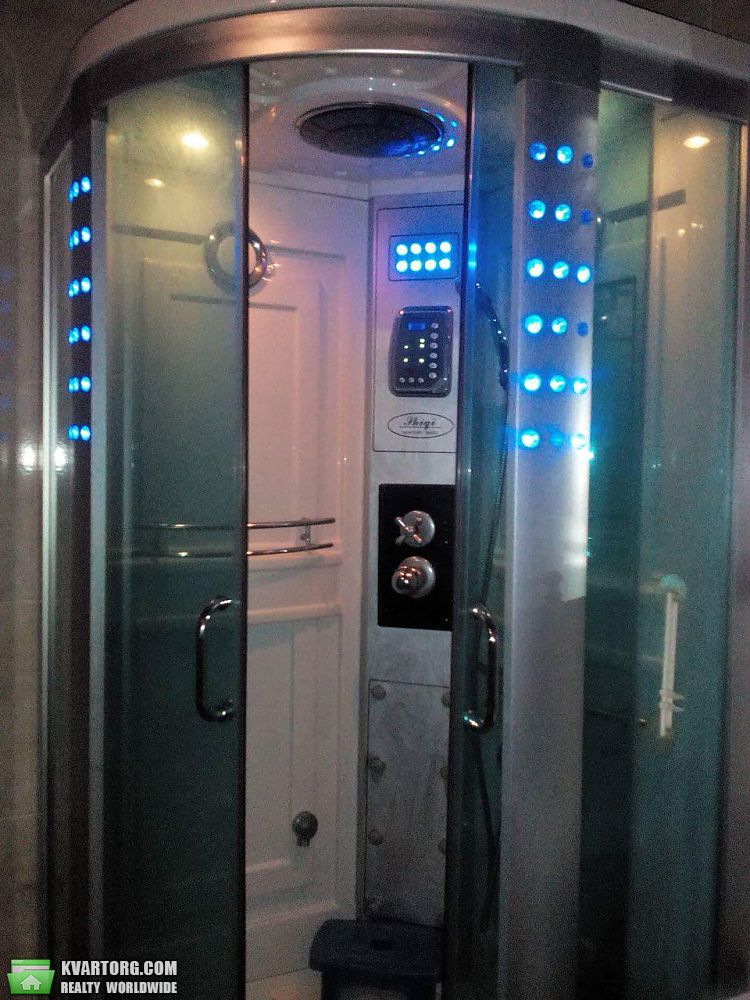 Rent out 1-room apartment. Киев,  Кутузова — photo 4