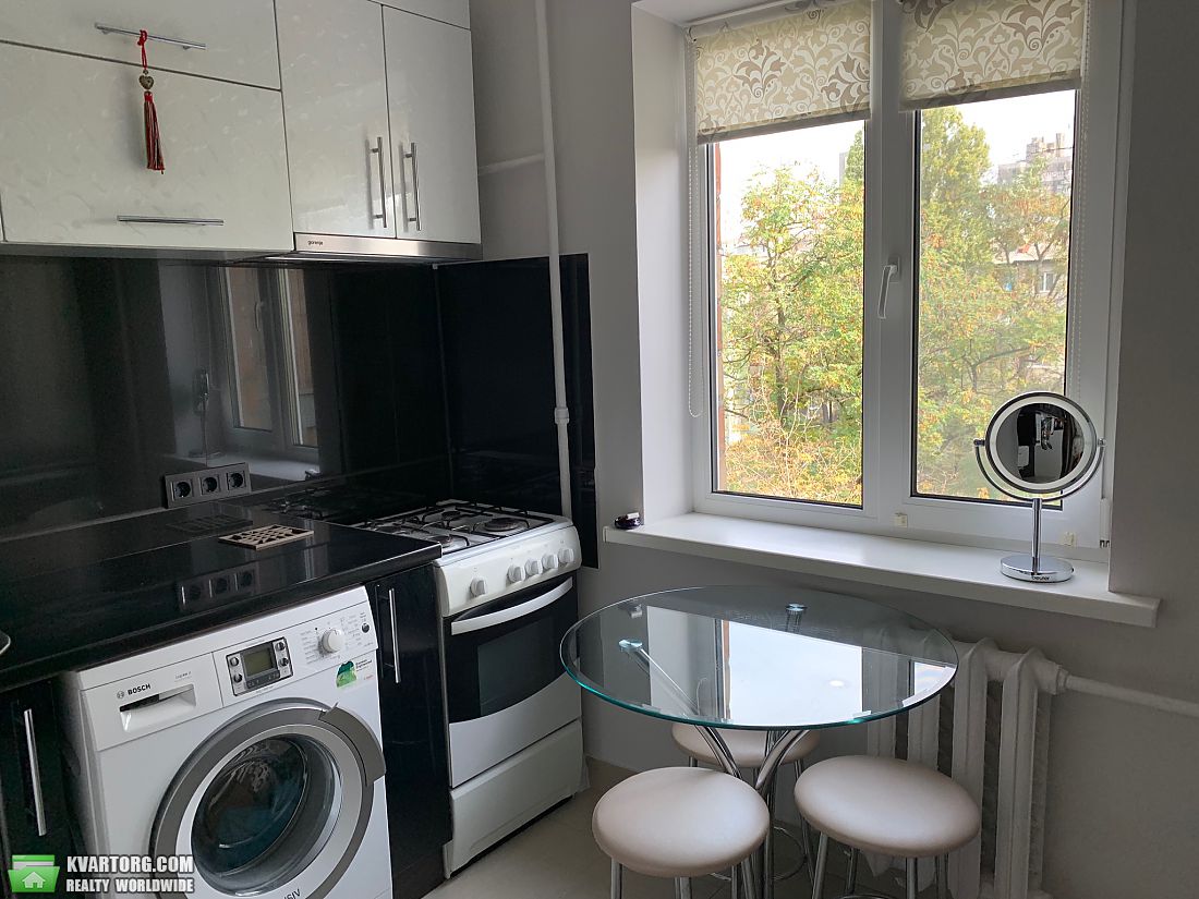 Sell 1-room apartment. Киев,  Пражская — photo 6