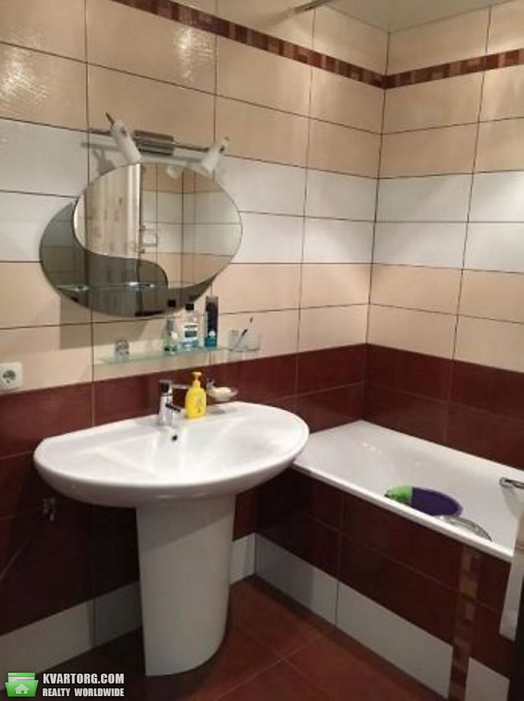 Sell 4-room apartment. Днепропетровск, КарлоМакрса — photo 2