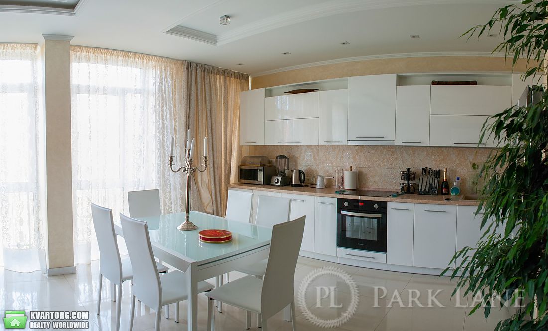 Sell 3-room apartment. Киев, Регенераторна — photo 1
