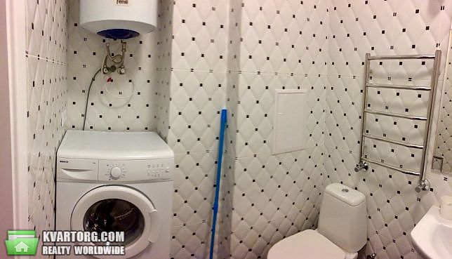 Rent out 1-room apartment. Киев, Западная — photo 3