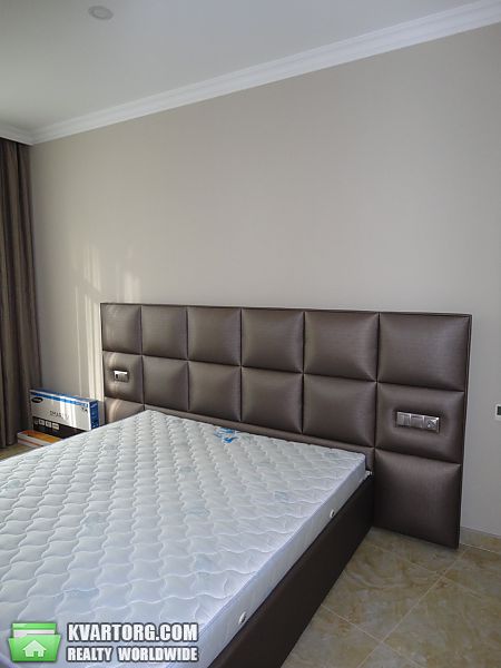 Sell 3-room apartment. Киев,  Драгомирова — photo 7