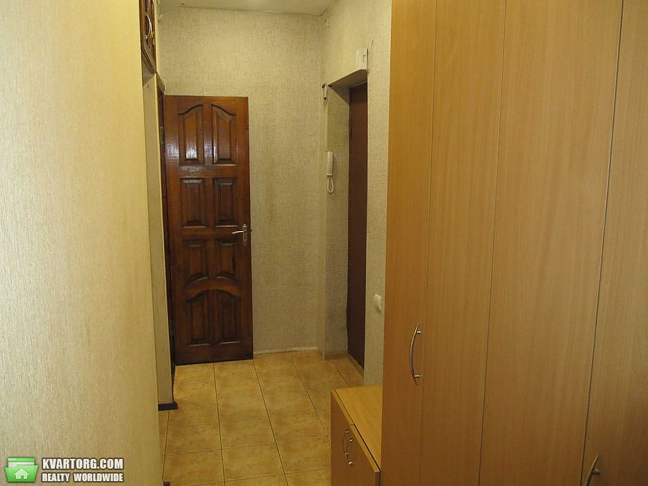 Sell 2-room apartment. Киев, Искровская — photo 4